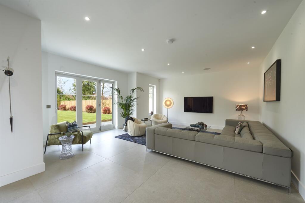 5 bedroom detached house for sale in Hale Road, Hale, WA15